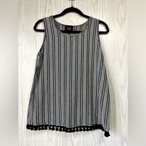 W5 Concepts Black White Tassel Trim Halter Top Size M NWOT